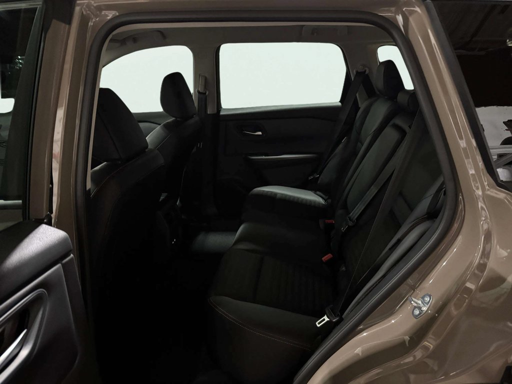 Used 2026 Beige/tan Nissan Rock Creek image 22