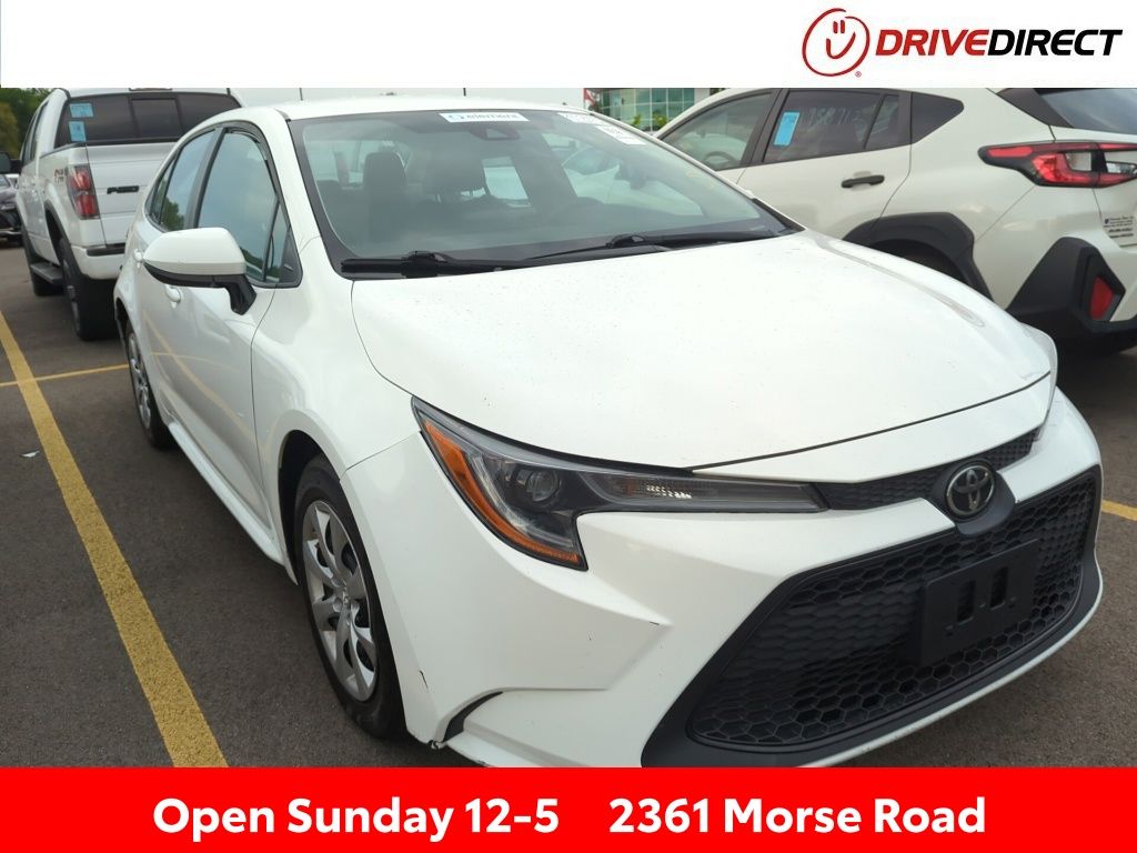 White 2022 Toyota Corolla LE FWD Sedan Front-Wheel Drive Continuously Variable Transmission