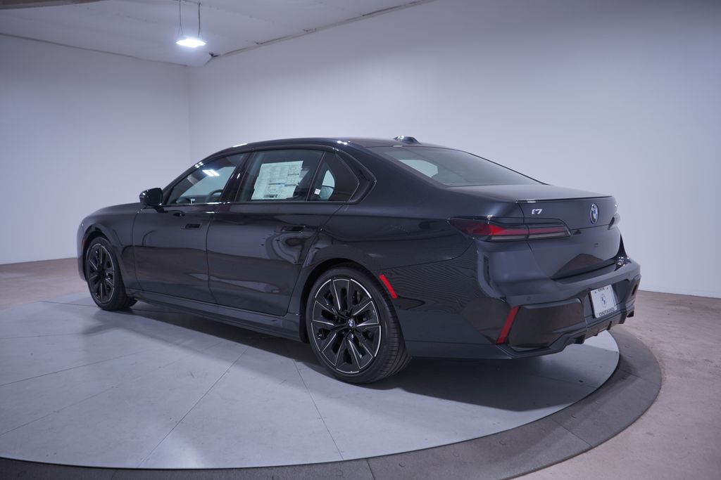 Thumbnail: 2026 BMW i7 - 3