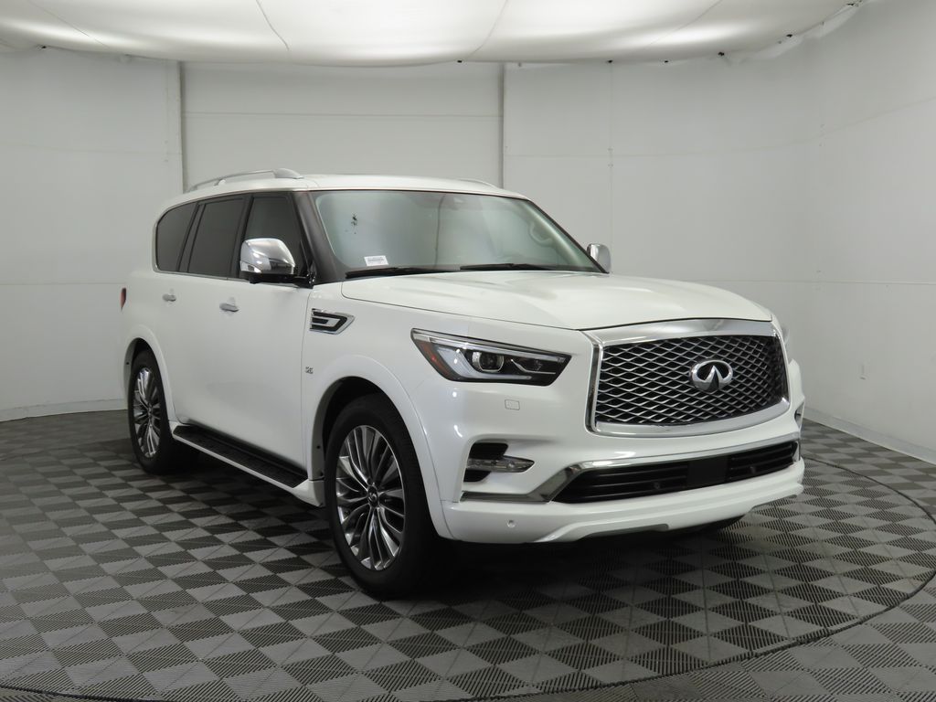 2019 INFINITI QX80 Luxe 3