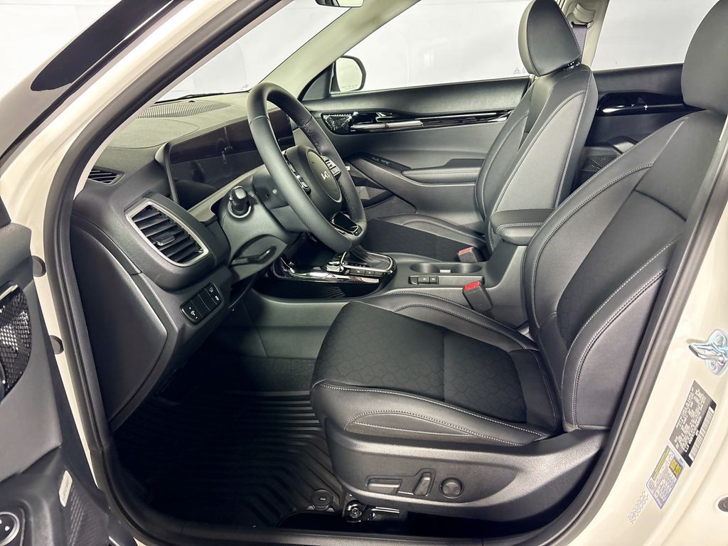 2026 Kia Seltos SX