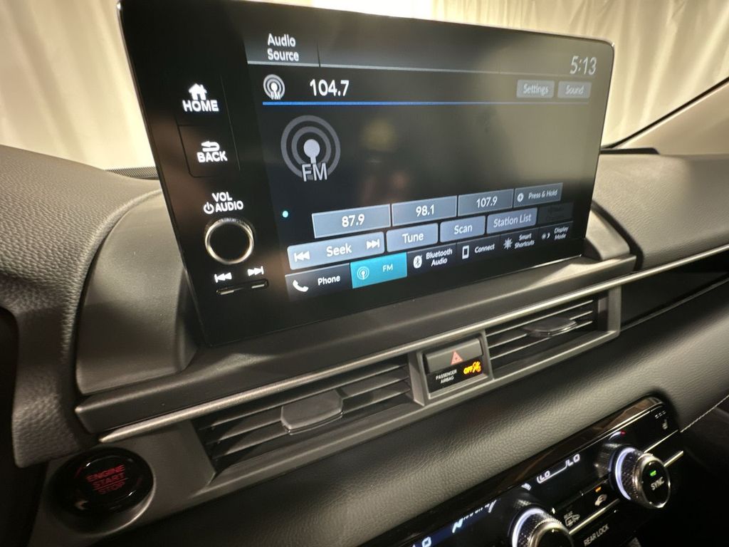 new 2025 Honda Pilot car, priced at $47,095