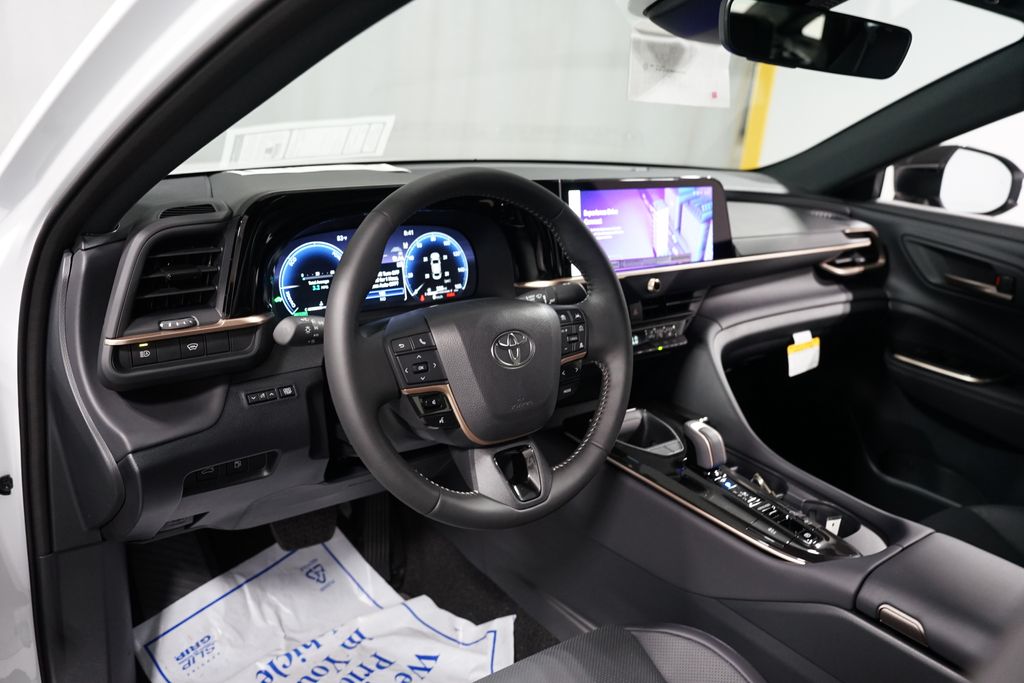 Thumbnail: 2026 Toyota Crown - 11