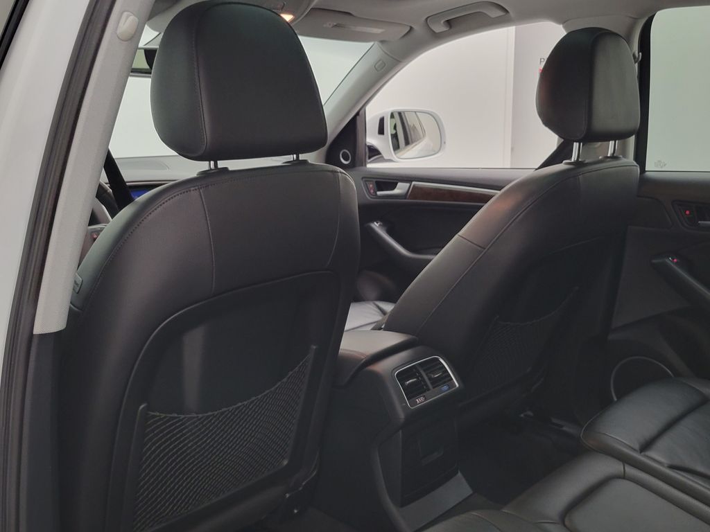 Thumbnail: 2016 Audi Q5 - 22