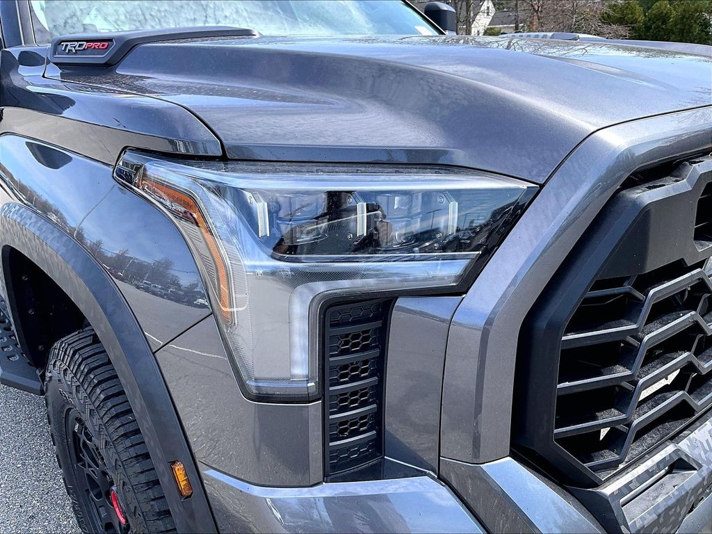 2023 Toyota Tundra Hybrid — photo 34