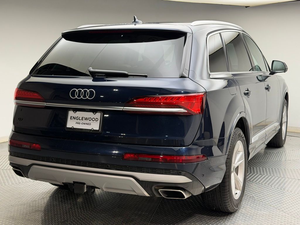 Thumbnail: 2025 Audi Q7 - 3