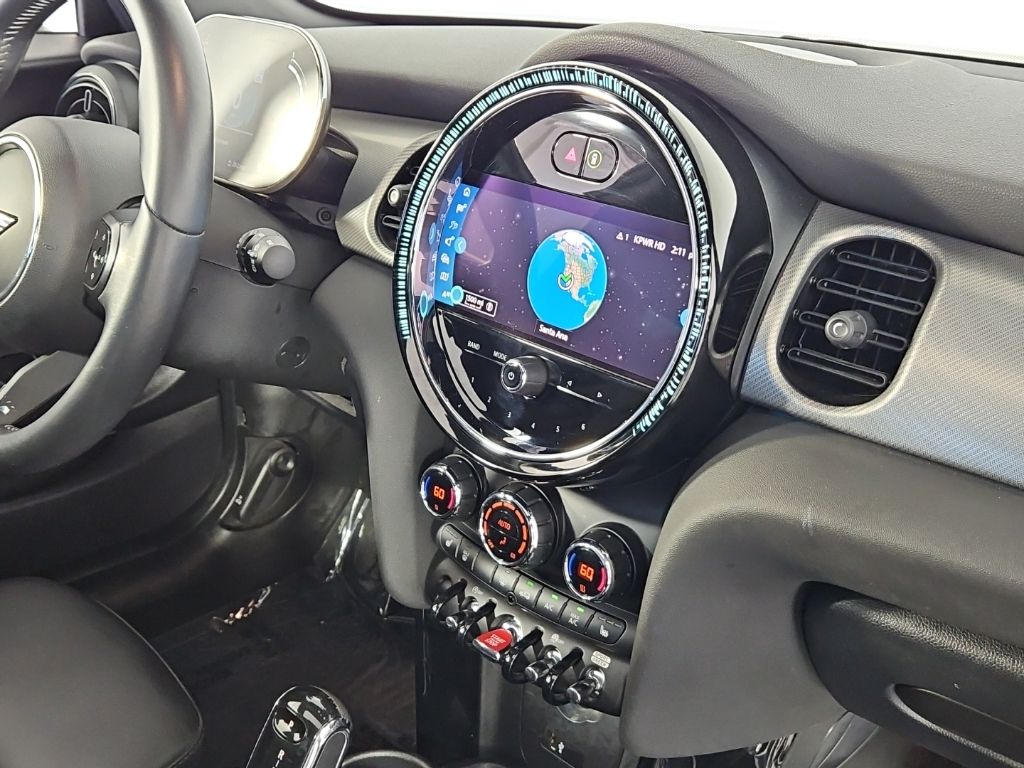 Thumbnail: 2022 MINI Cooper - 15