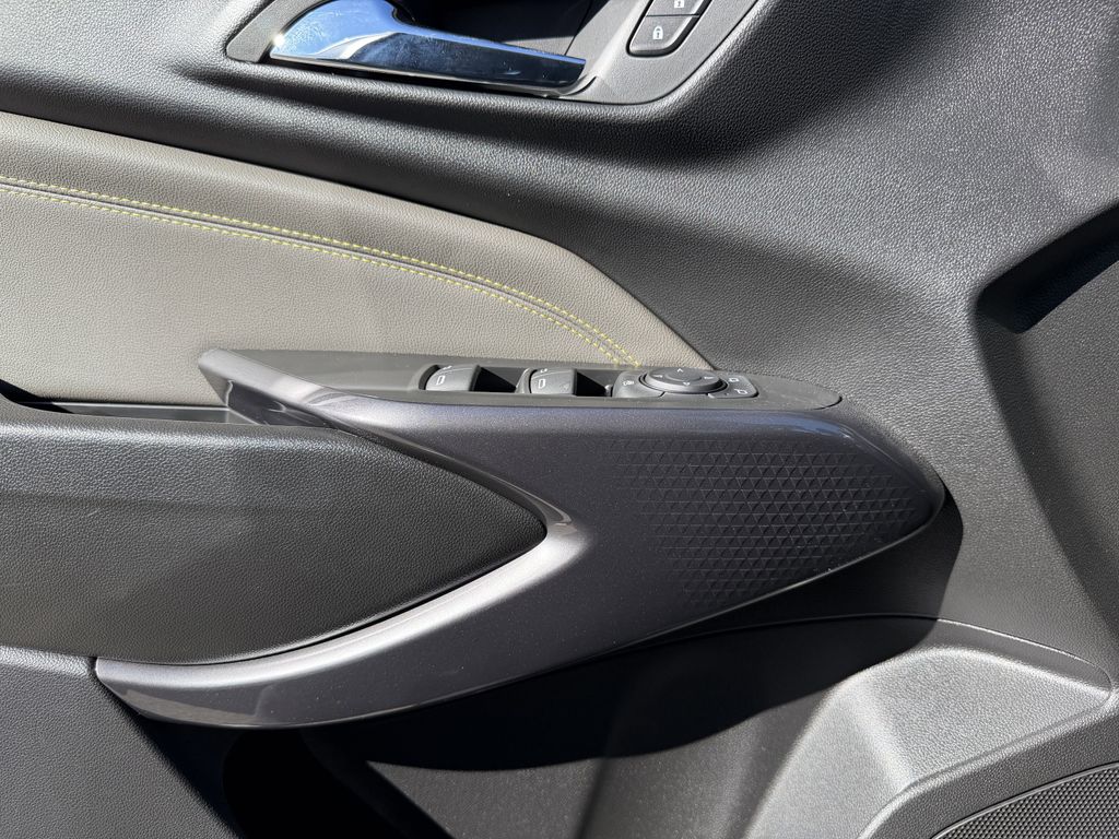 new 2026 Chevrolet Trax car, priced at $25,746