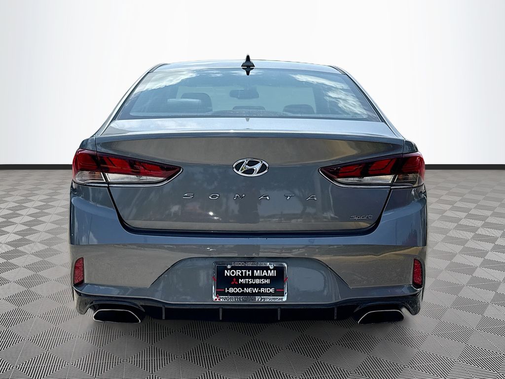 Used 2018 Gray Hyundai Sport+ image 6