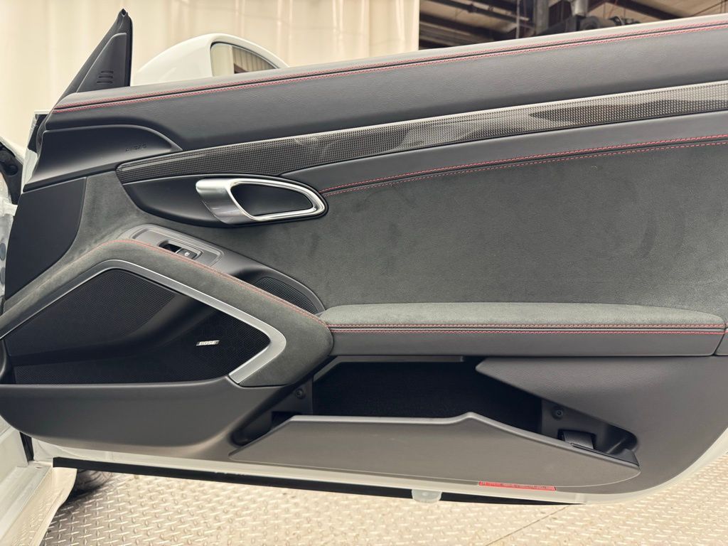 2025 Porsche 718 Boxster GTS 31