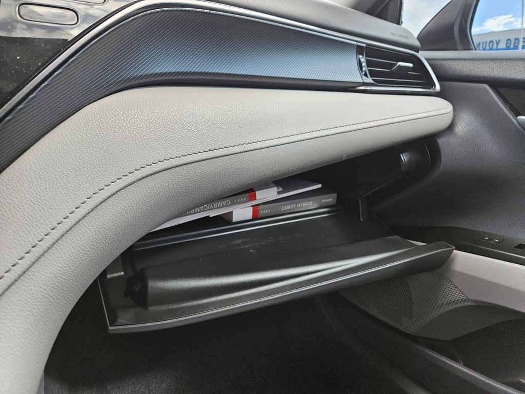 Used 2021 Toyota Camry Hybrid Sedan
