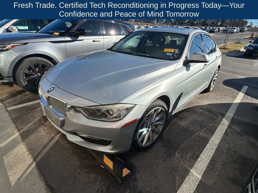 2012 BMW 3 Series 328i Sedan RWD