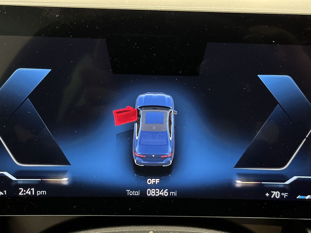 Thumbnail: 2025 BMW 5 Series - 15