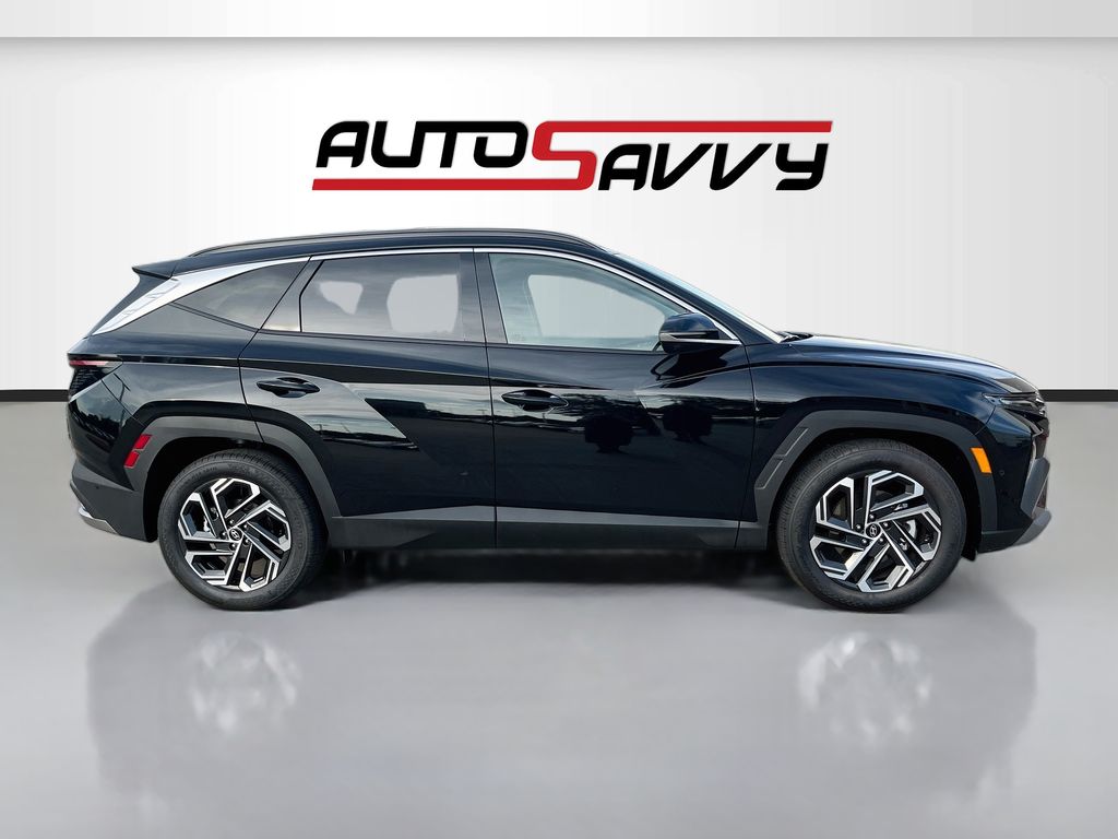 Used 2026 Black Hyundai Limited image 8