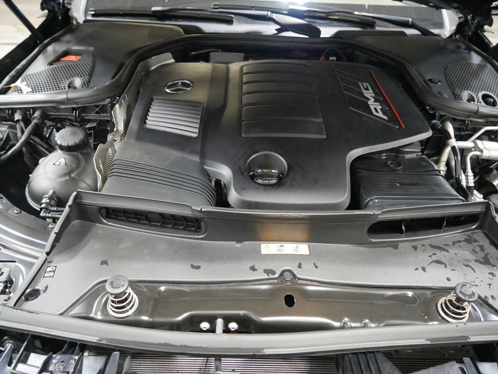 Thumbnail: 2022 Mercedes-Benz AMG GT - 11