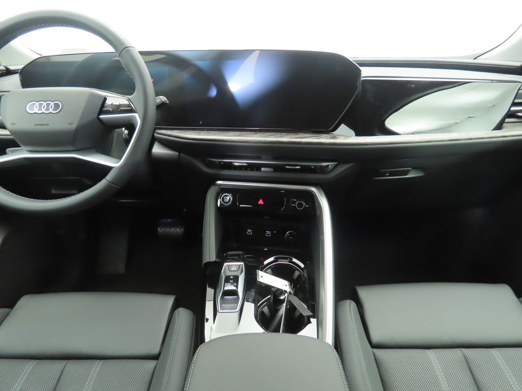 Thumbnail: 2025 Audi Q5 - 14