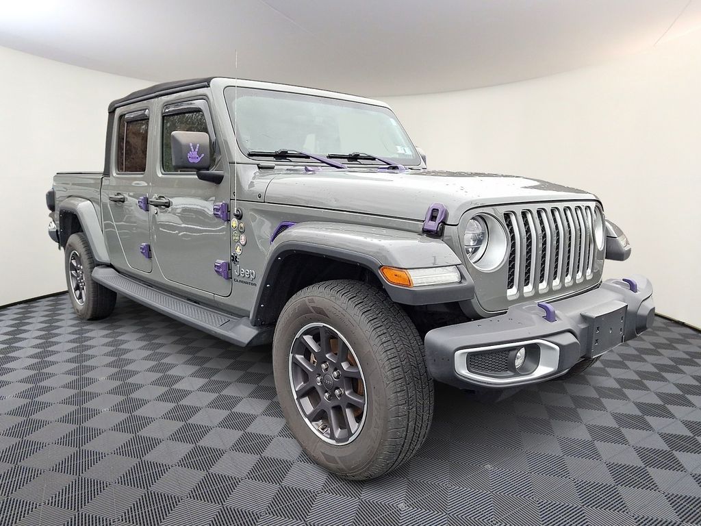 2022 Jeep Gladiator Overland Crew Cab 4WD