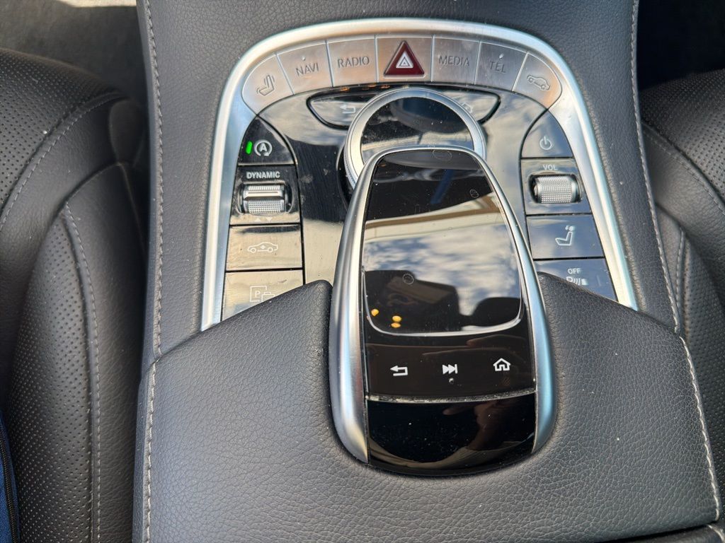 Thumbnail: 2019 Mercedes-Benz S-Class - 10