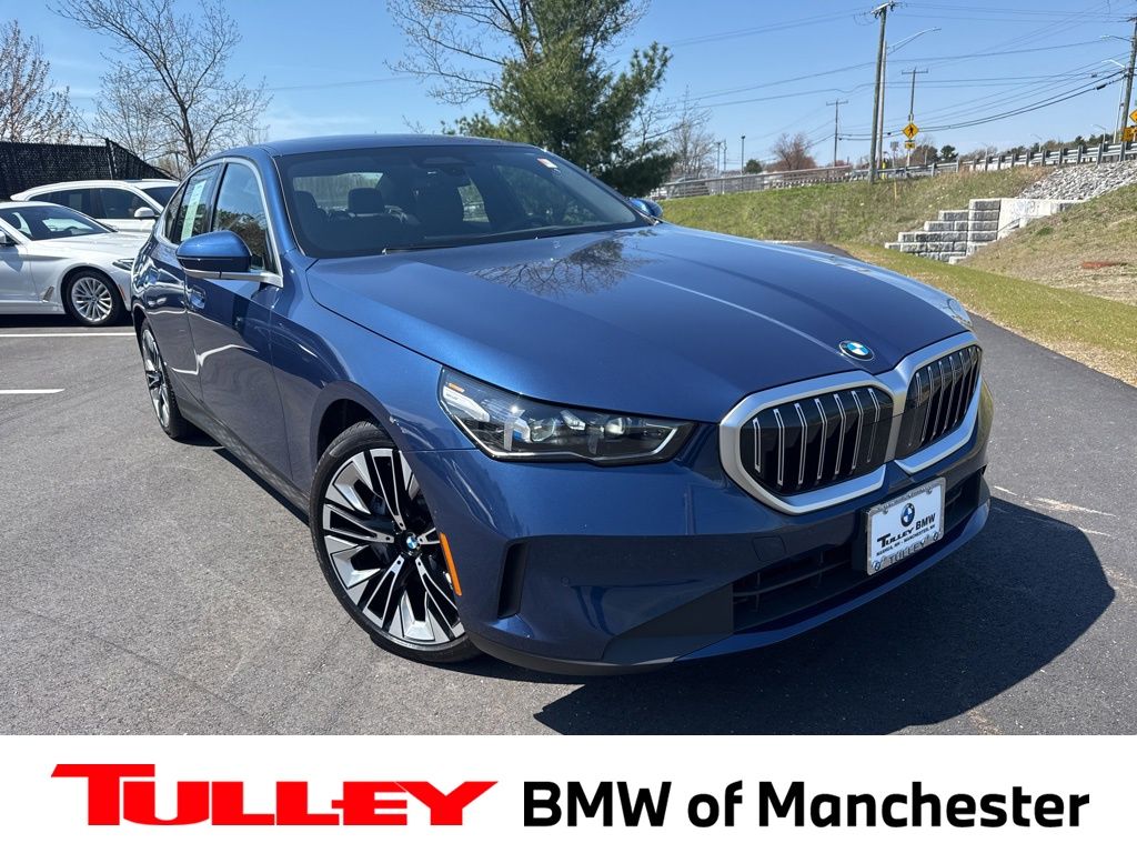 Phytonic Blue Metallic 2026 BMW 5 Series Sedan All-Wheel Drive 8-Speed Automatic
