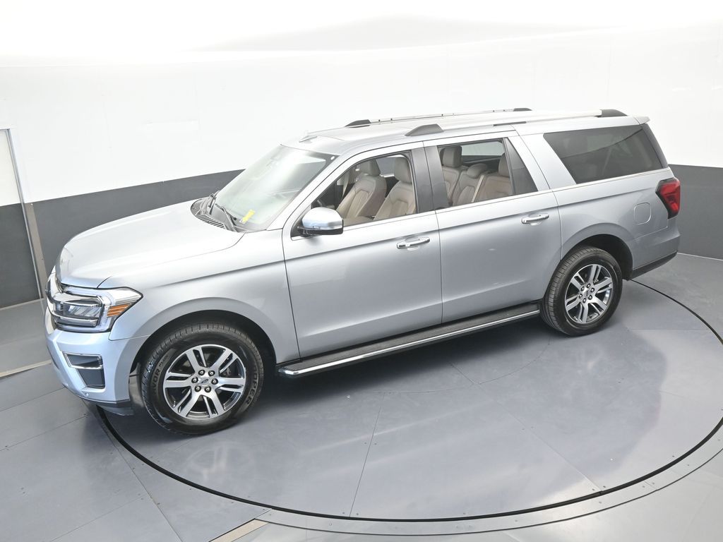 Used 2023 Silver Metallic Ford Limited image 55