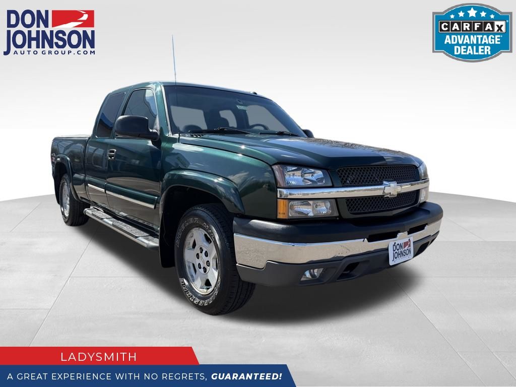 Dark Green Metallic 2004 Chevrolet Silverado 1500 Extended Cab 4WD Pickup Truck Four-Wheel Drive 4-Speed Automatic Overdrive