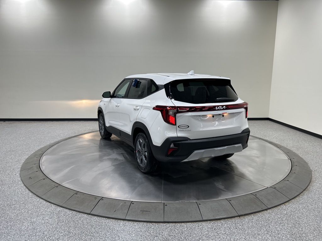 new 2026 Kia Seltos car, priced at $24,630