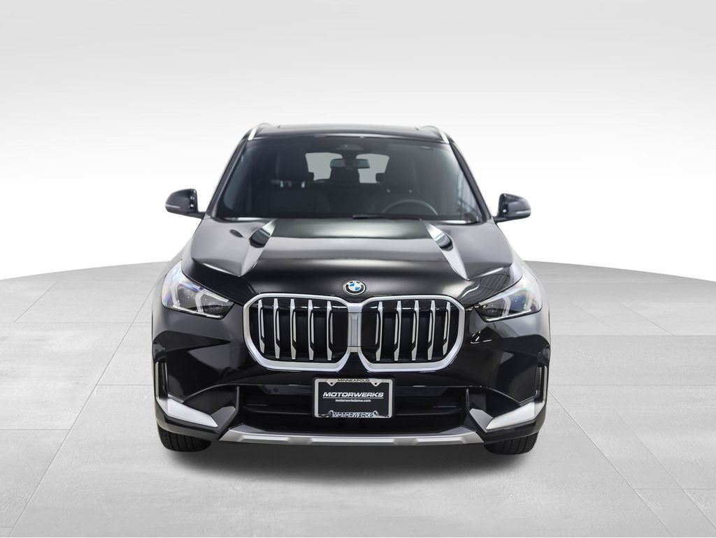 Thumbnail: 2025 BMW X1 - 8