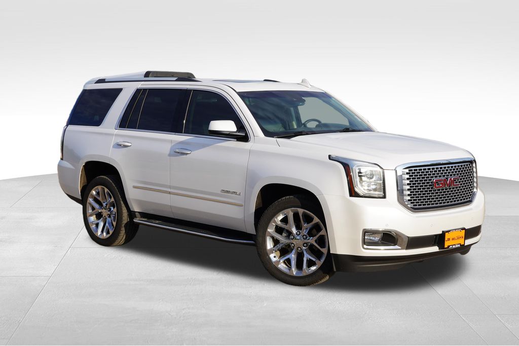 White Frost Tricoat 2017 GMC Yukon SUV / Crossover Four-Wheel Drive 8-Speed Automatic Overdrive