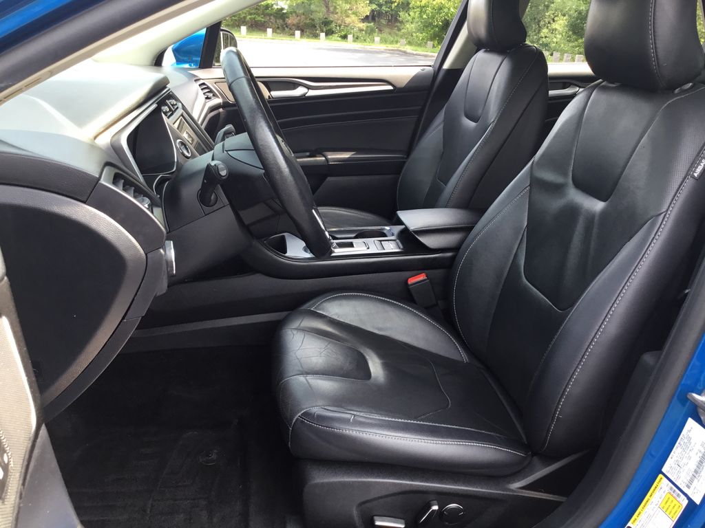 Thumbnail: 2019 Ford Fusion - 10