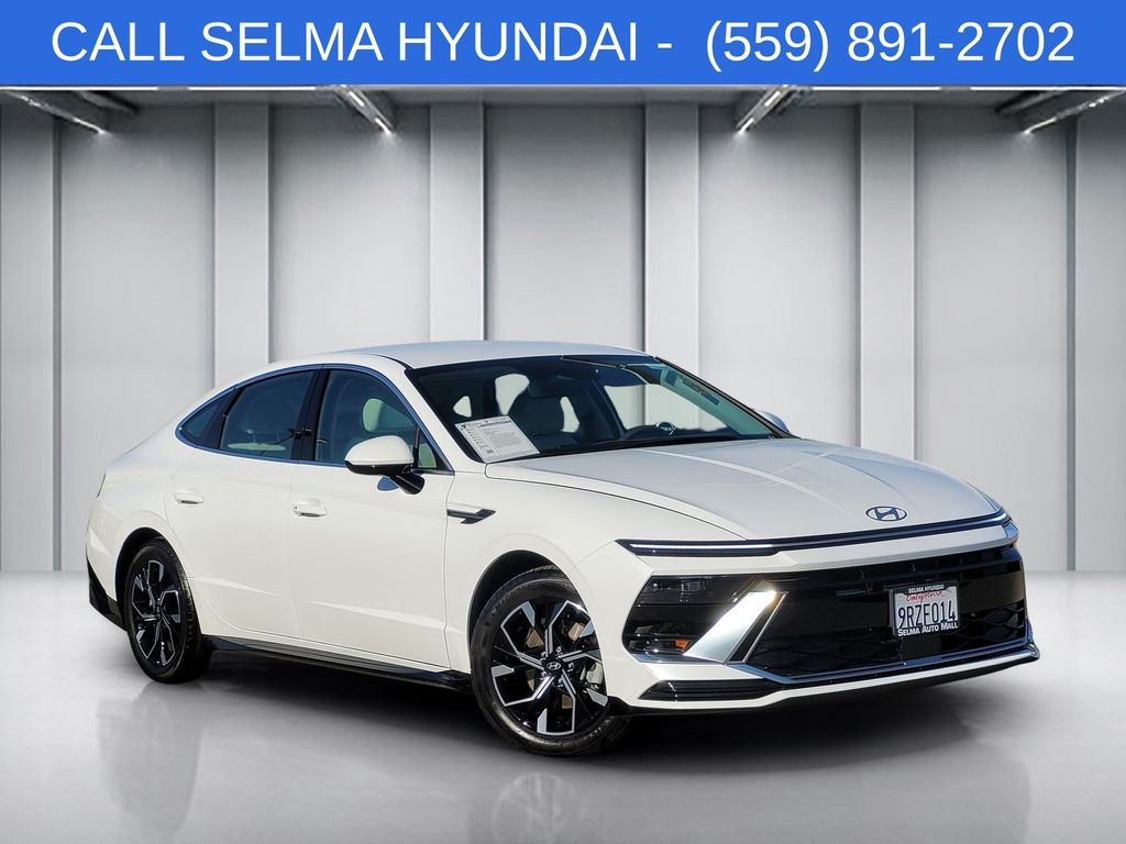 Serenity White 2024 Hyundai Sonata SEL FWD Sedan Front-Wheel Drive 8-Speed Automatic