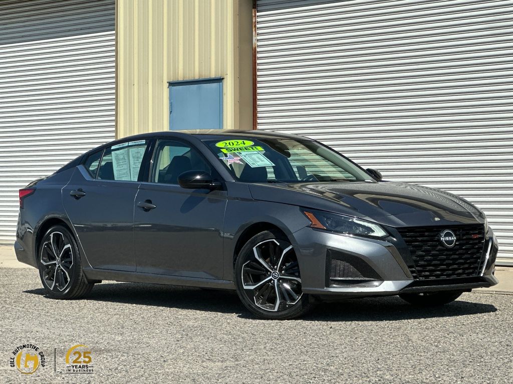 2024 Nissan Altima 2.5 SR FWD