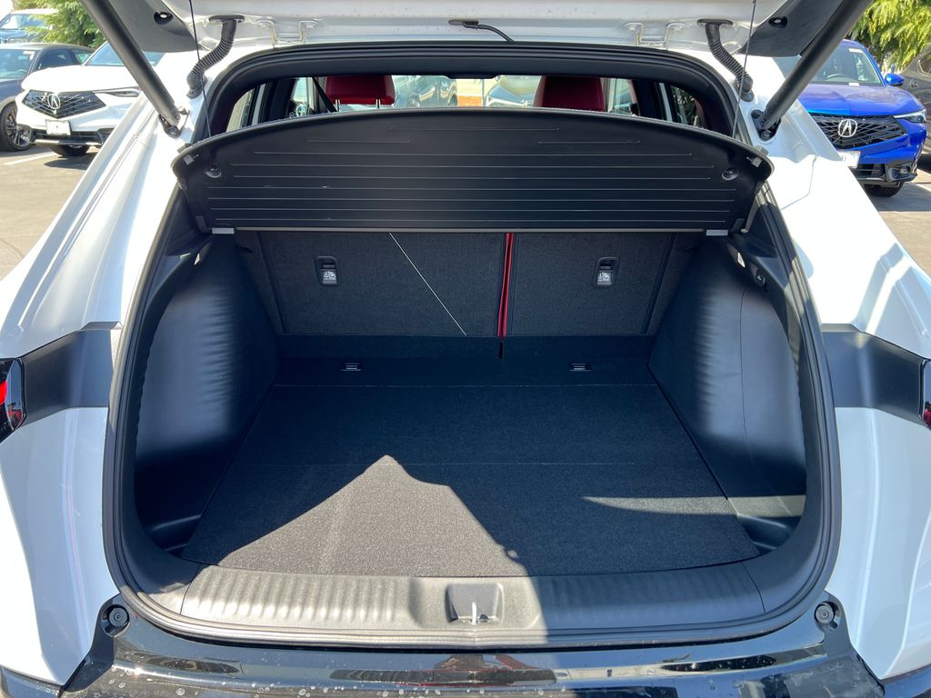 Thumbnail: 2025 Acura ADX - 24