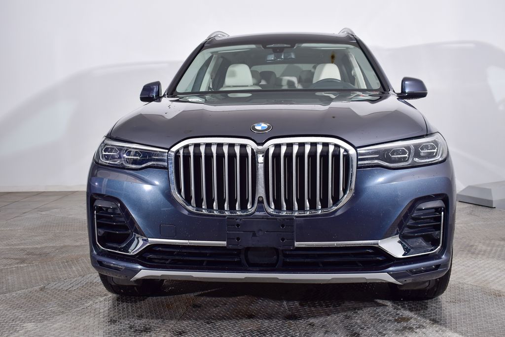 Thumbnail: 2021 BMW X7 - 7