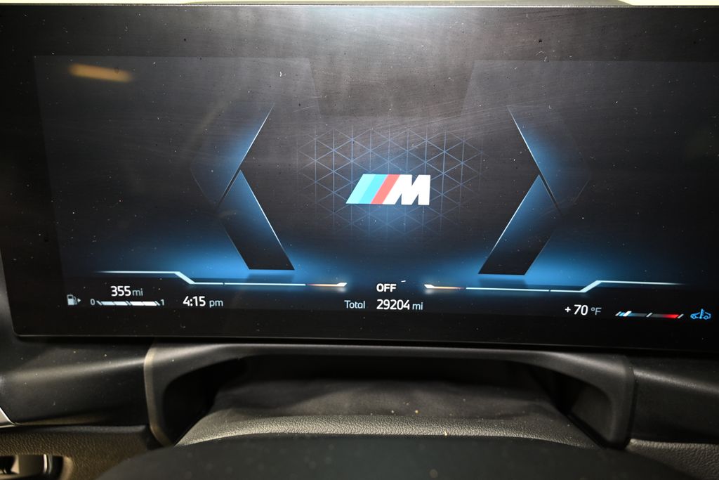 Thumbnail: 2024 BMW 3 Series - 26