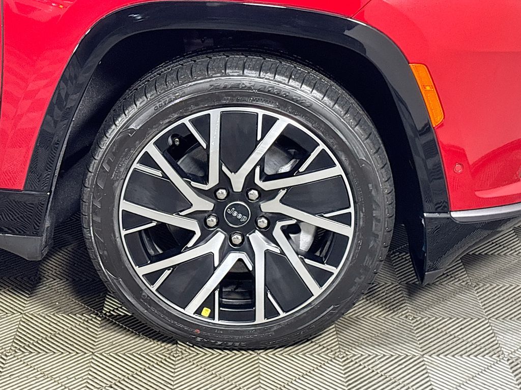 2025 Jeep Wagoneer S Limited - Photo 23