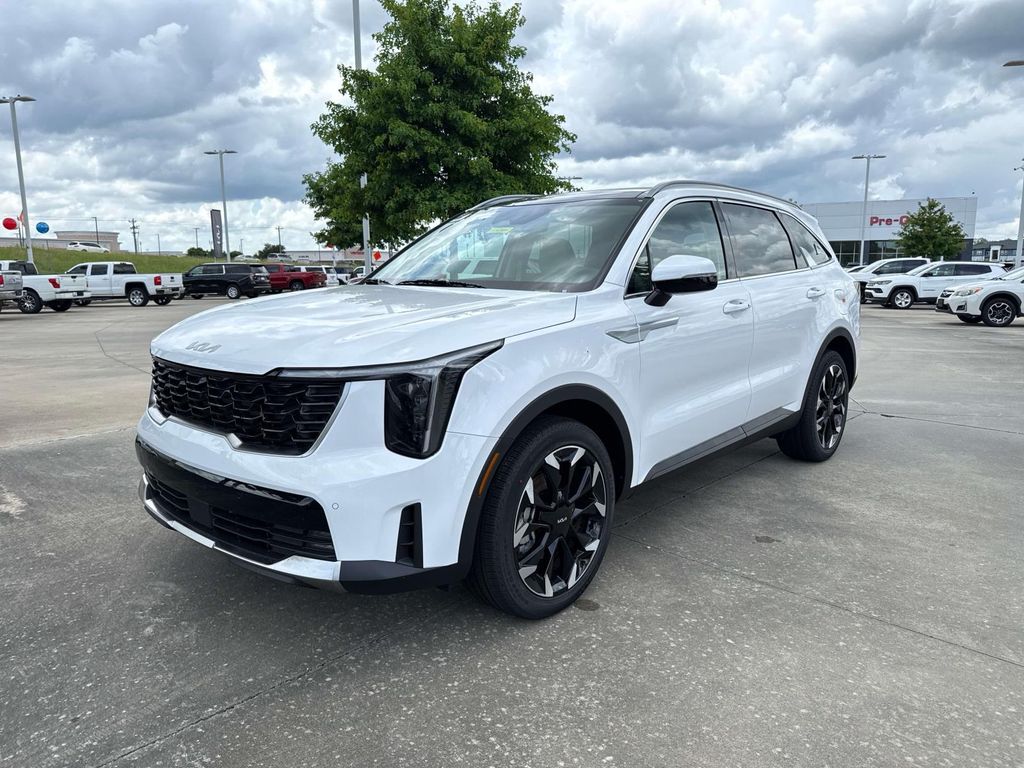New 2026 White Kia EX image 3