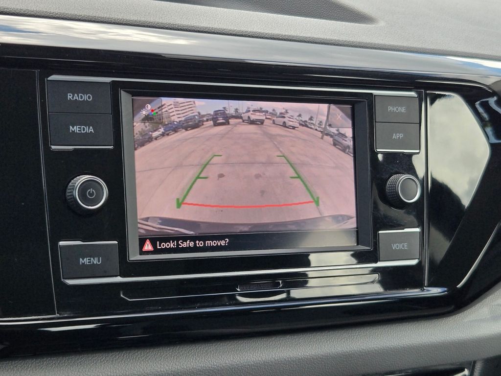 2024 Volkswagen Taos - $17,977