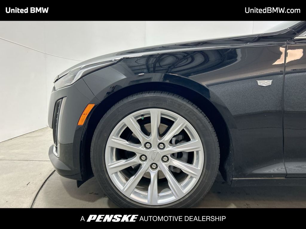 2022 Cadillac CT5 Luxury 10