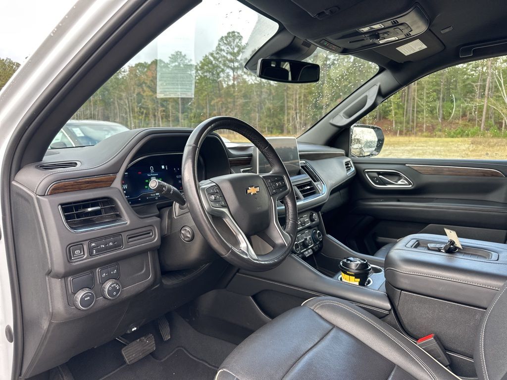 2023 Chevrolet Suburban Premier 11