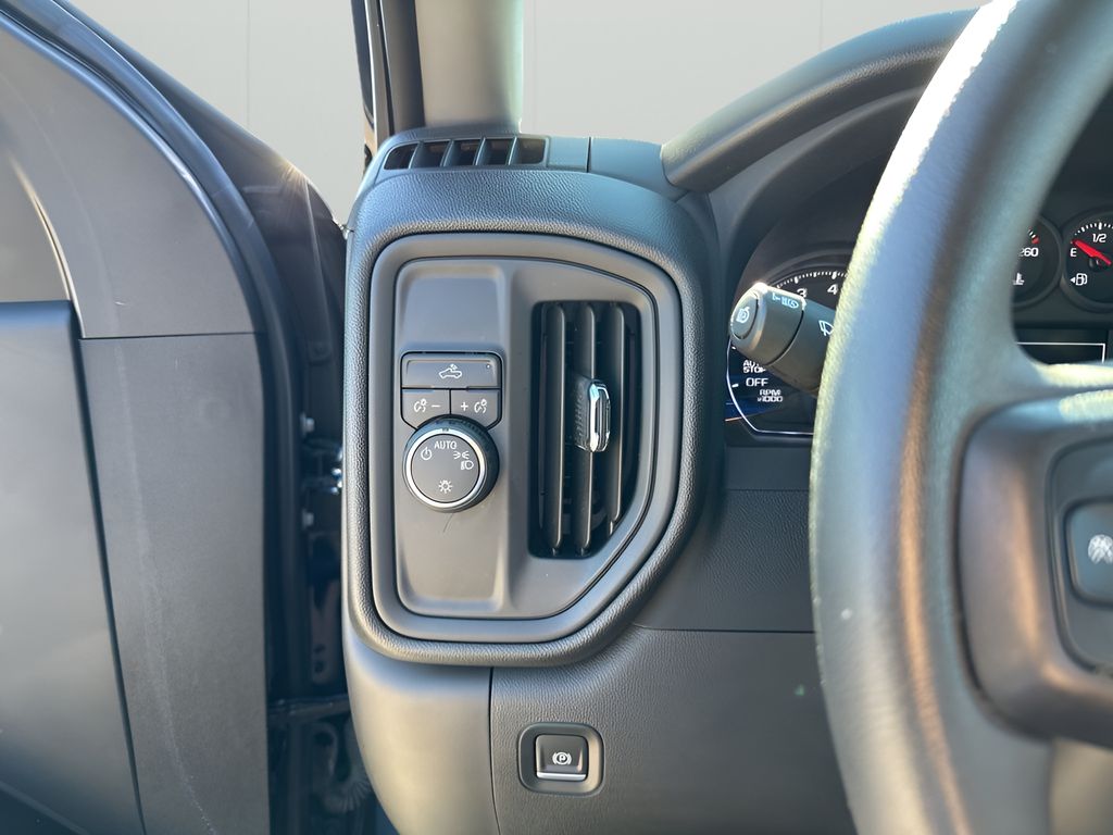 Used Car 2023 Chevrolet Silverado 1500  Custom For Sale Under $35,000 In Austin, Texas