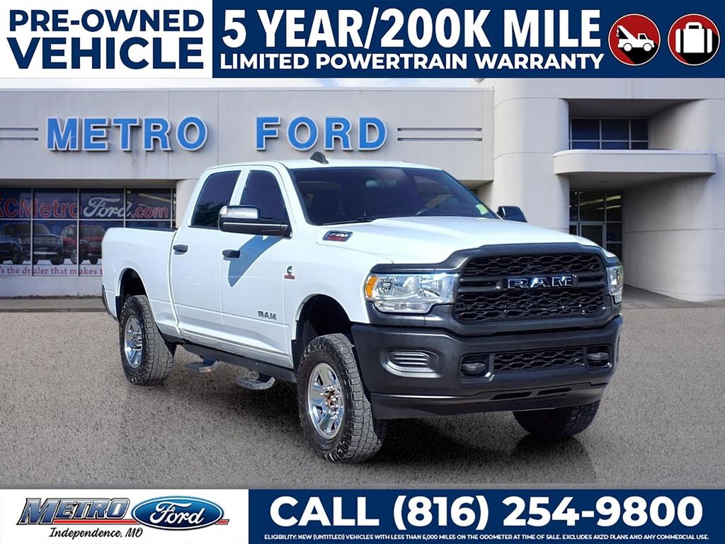 Bright White Clearcoat 2022 RAM 2500 Pickup Truck Four-Wheel Drive 6-Speed Automatic