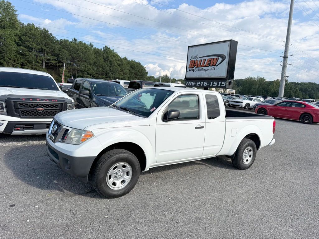 Glacier White 2018 Nissan Frontier Pickup Truck 4X2 5-Speed Automatic Overdrive