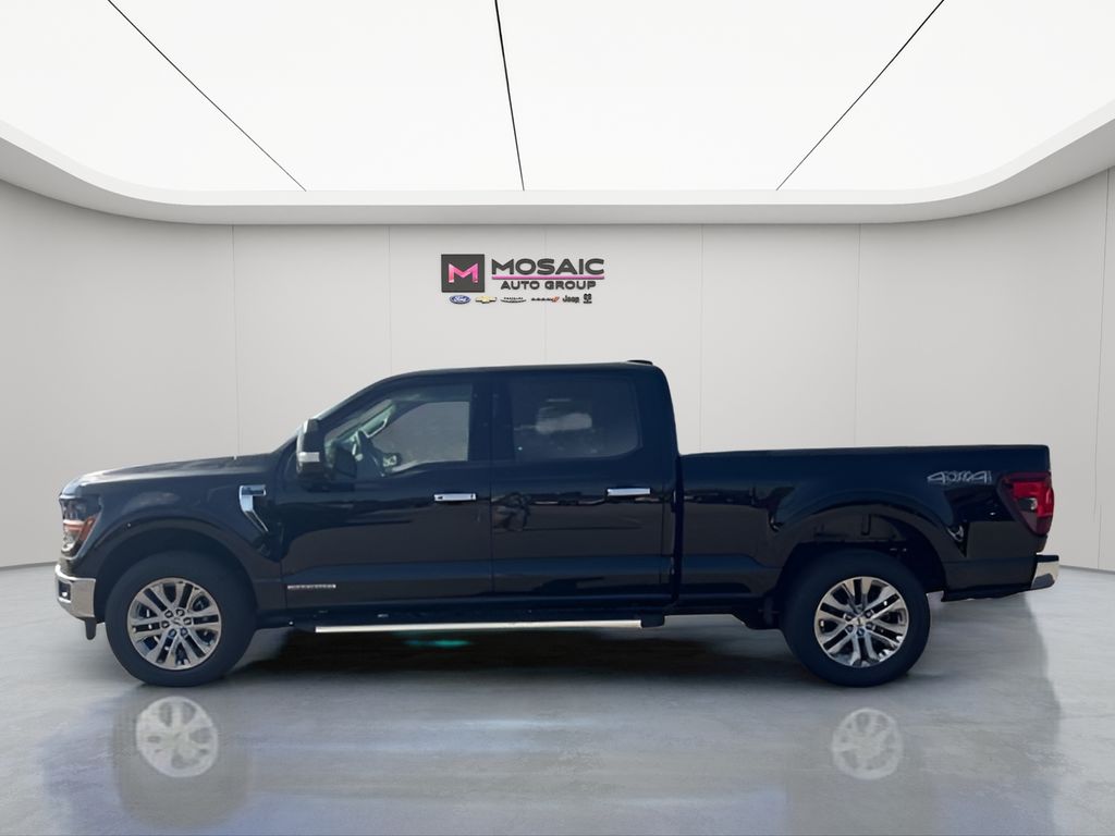 2025 Ford F-150 XLT photo 2
