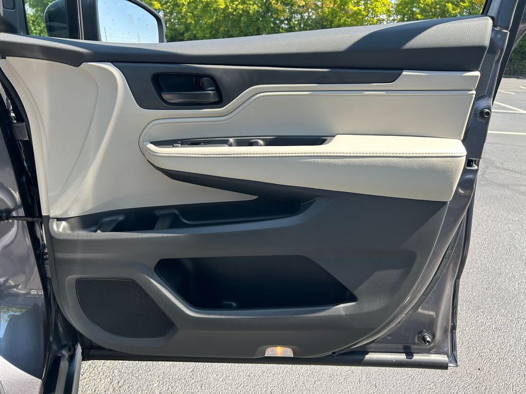 Thumbnail: 2026 Honda Odyssey - 28