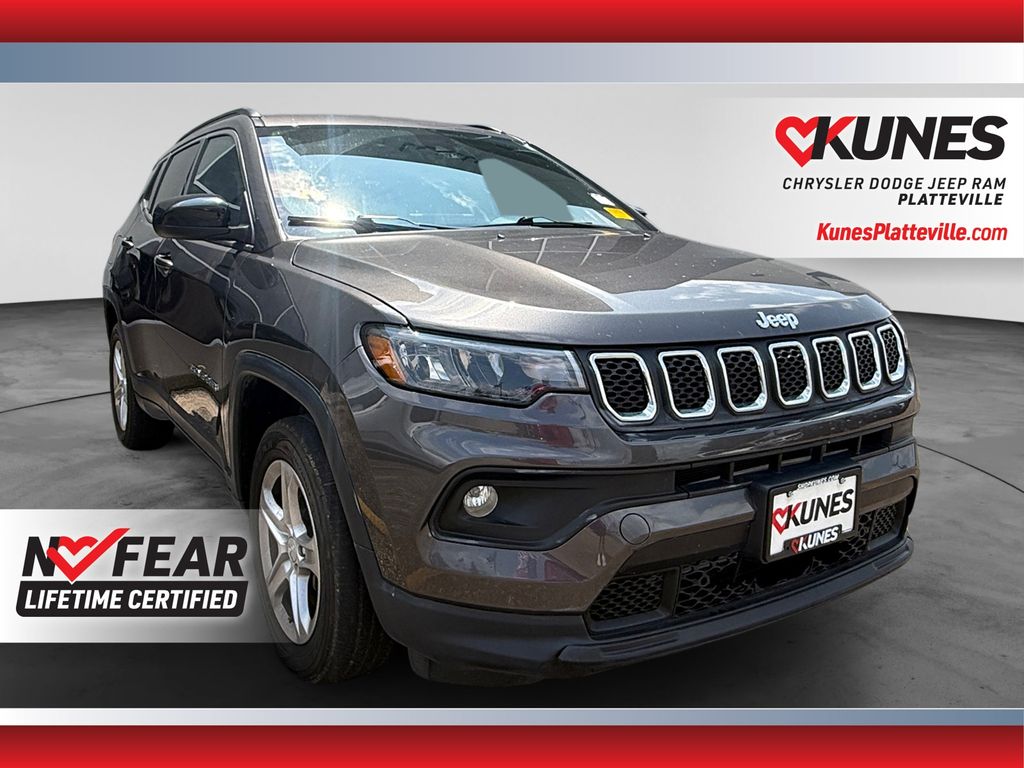 Gray (Granite Crystal Metallic Clearcoat) 2023 Jeep Compass SUV / Crossover Four-Wheel Drive 8-Speed Automatic