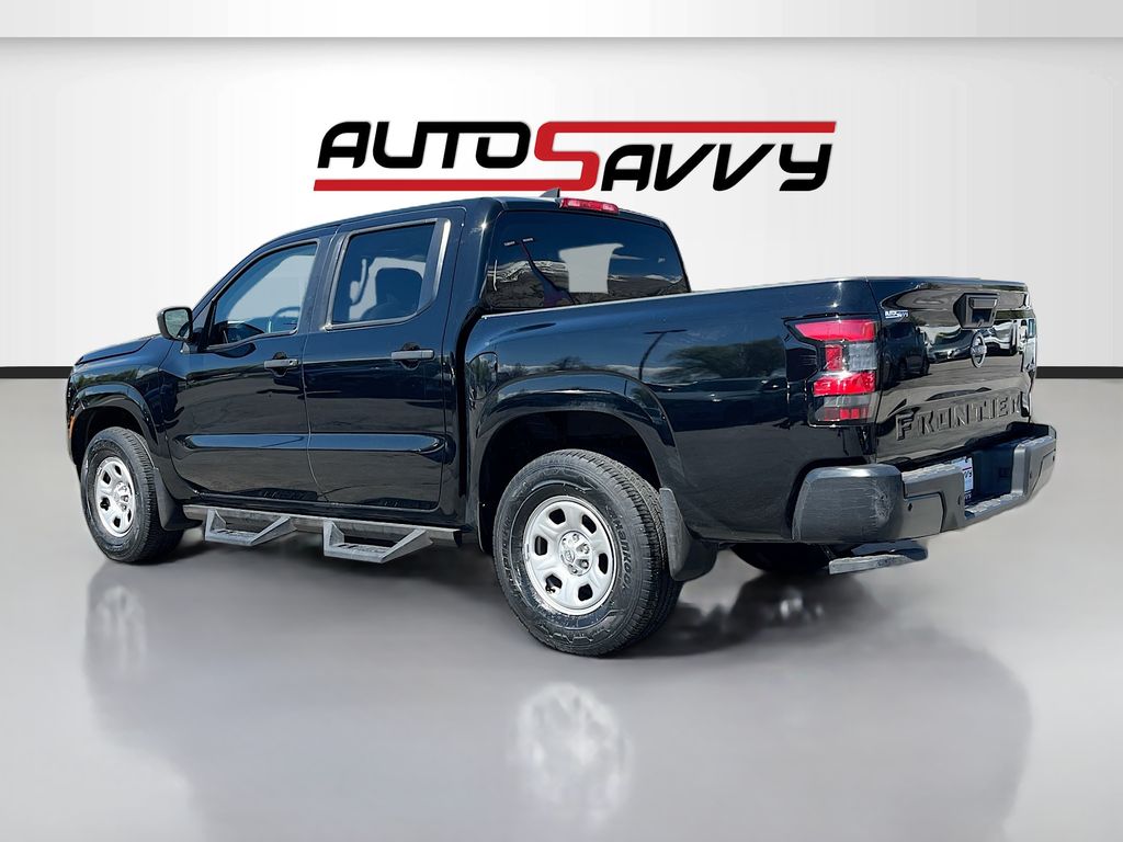 Used 2023 Black Nissan S image 5