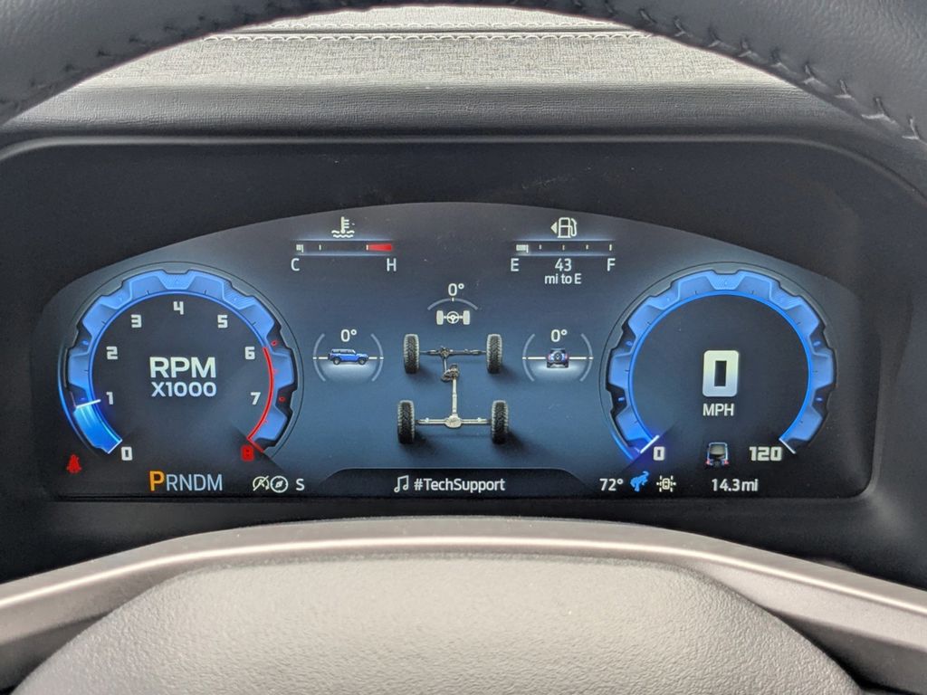 2026 Ford Bronco Outer Banks