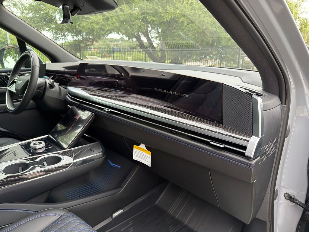 New 2026  Cadillac Sport image 41