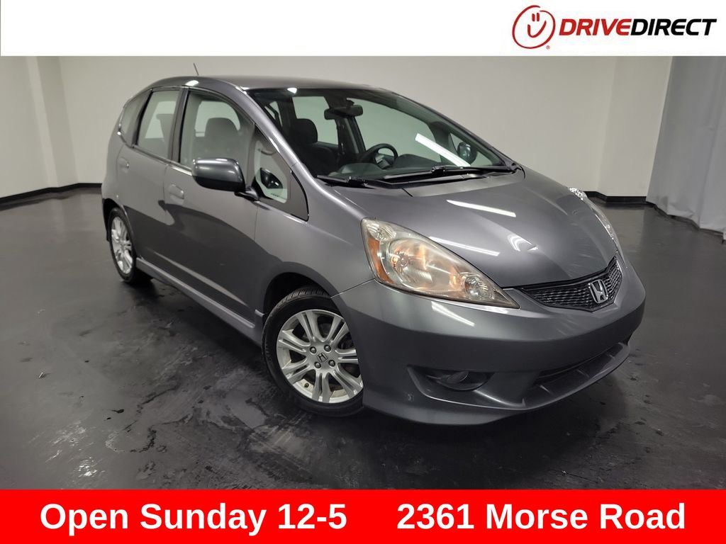 Polished Metal Metallic 2011 Honda Fit Hatchback Front-Wheel Drive 5-Speed Automatic