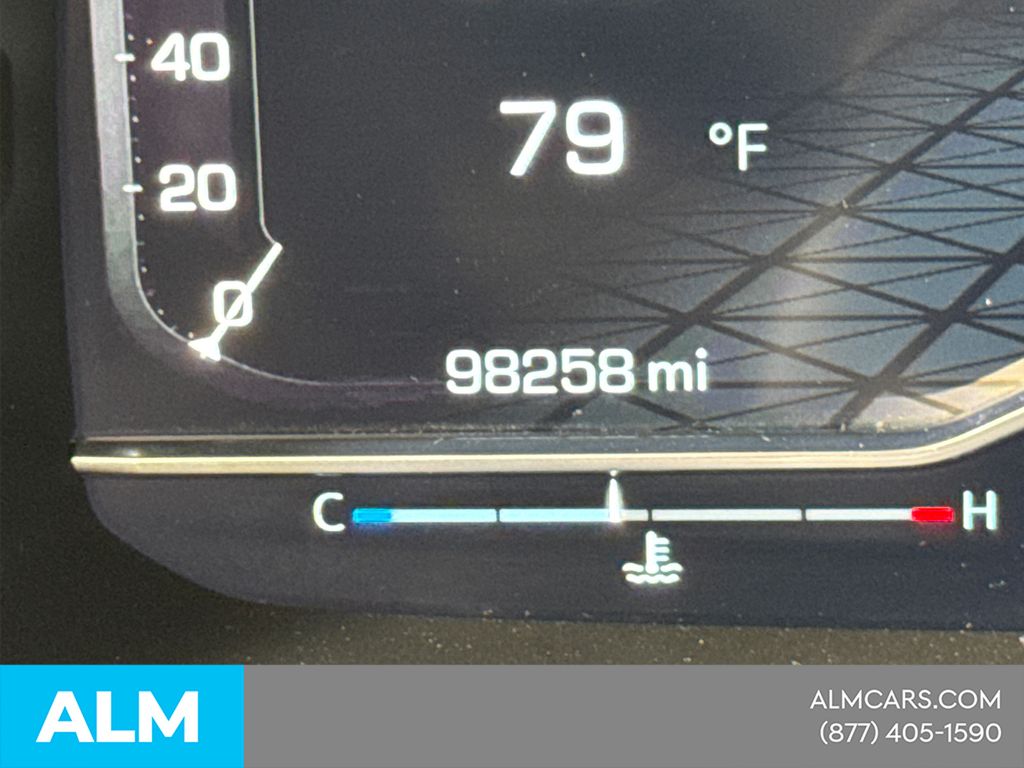Used 2023 Silver GMC Denali image 33